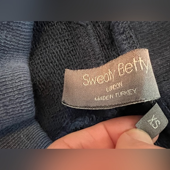 Sweaty Betty Gary Capri Sweatpants  Sz XS - Picture 6 of 6